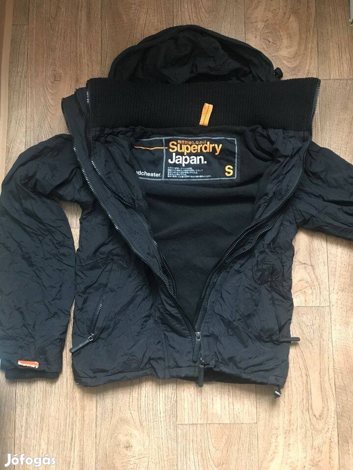 Superdry dzseki