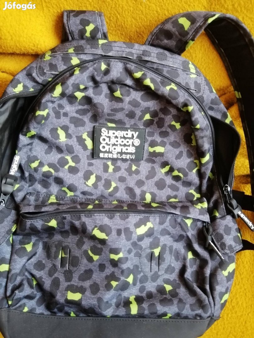 Superdry eredeti hátizsák!!