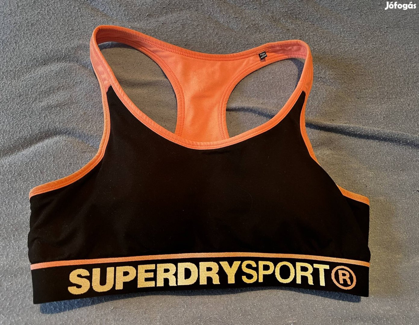 Superdry ujszeru szivacsos sportmelltarto M