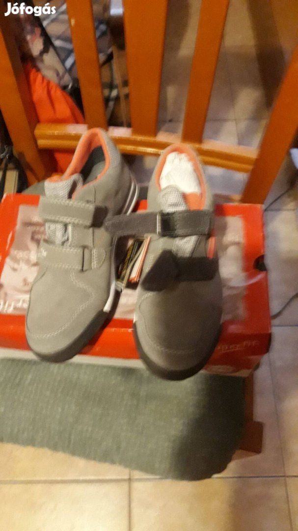 Superfit 36-s cipő eladó