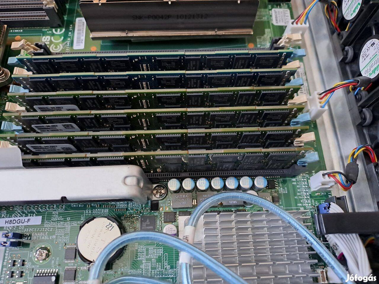 Supermicro 1U szerver