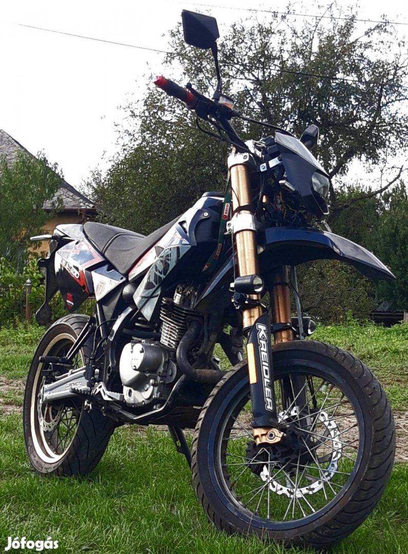 Supermoto eladó