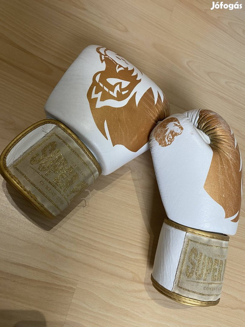 Superpro boxkesztyű 10oz