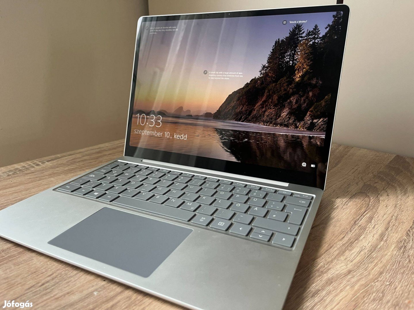 Surface Laptop GO 12.4"" Touch 1536x1024 I5-1035G1 8G/256G, Üzletből