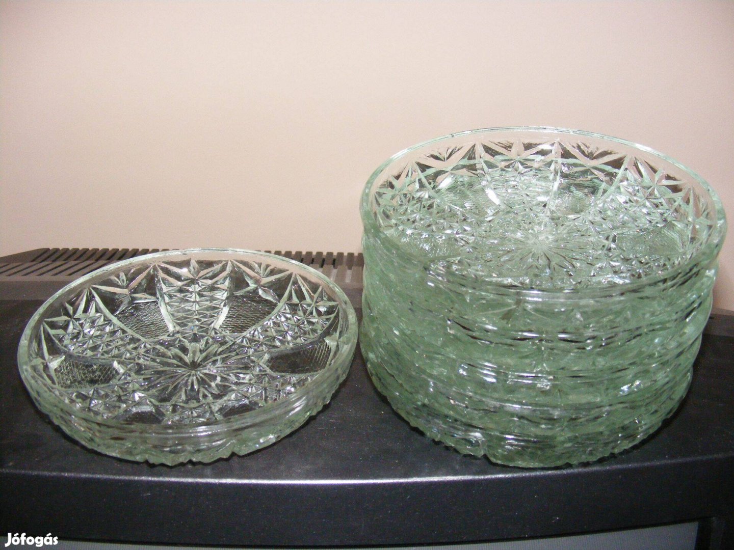 Süteményes tányér