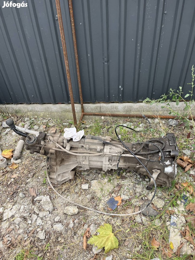 Suziki Vitara váltó terepváltó