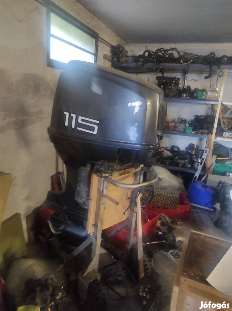 Suzuki 115 csónakmotor