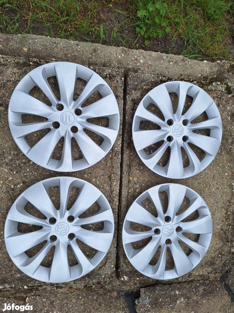 Suzuki 15" col gyári dísztárcsa 4db eladó