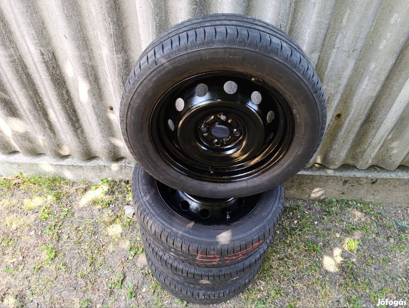 Suzuki 185/60 R15 nyári gumi 4x100 lemez felnivel tpms szenzorral
