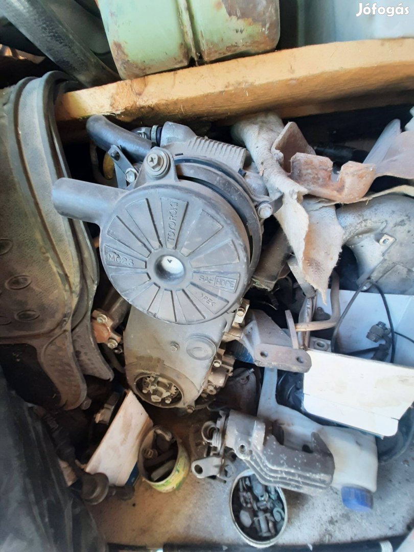 Suzuki 1.3 motor hengerfejel eladó!