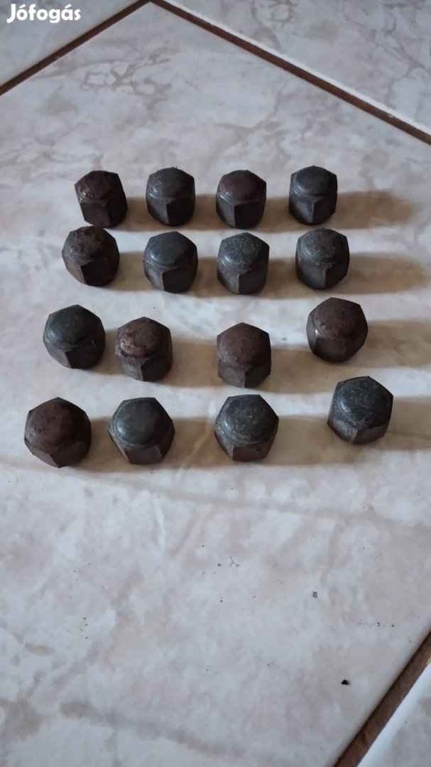 Suzuki 1-es Swift kerékcsavar