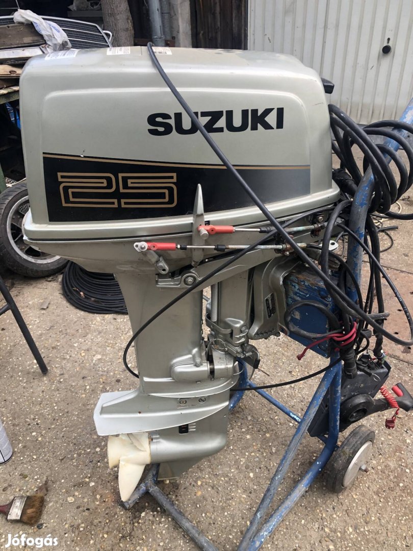 Suzuki 25 LE csónakmotor hosszutribes