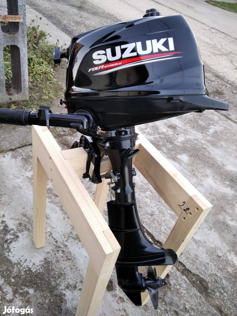 Suzuki 6-os csónakmotor