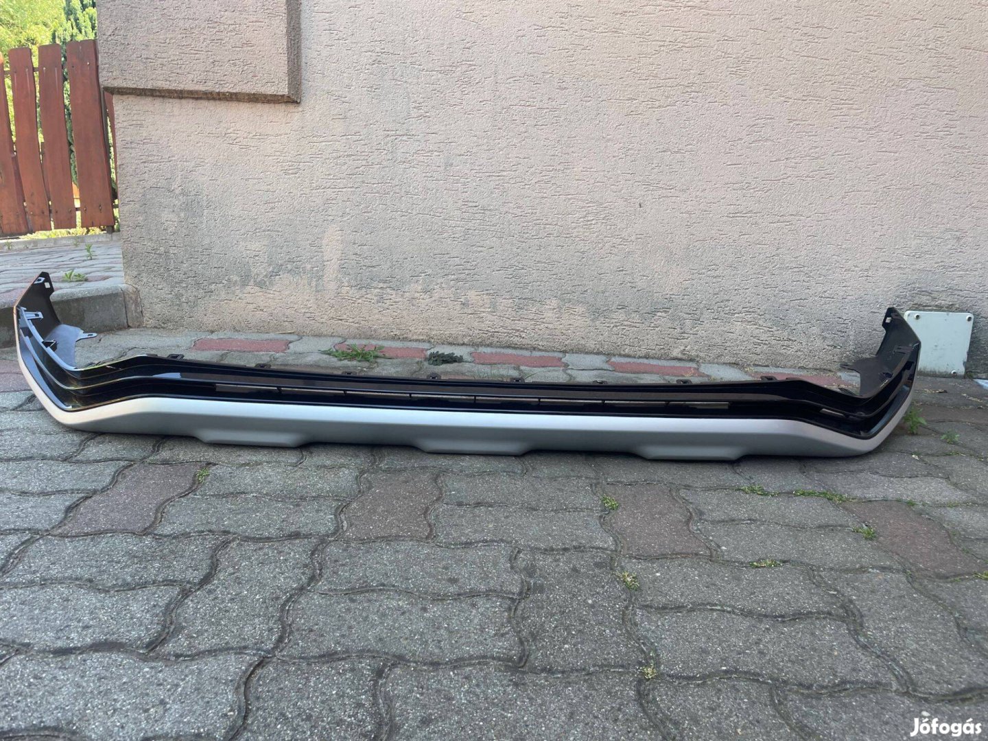 Suzuki A Cross spoiler