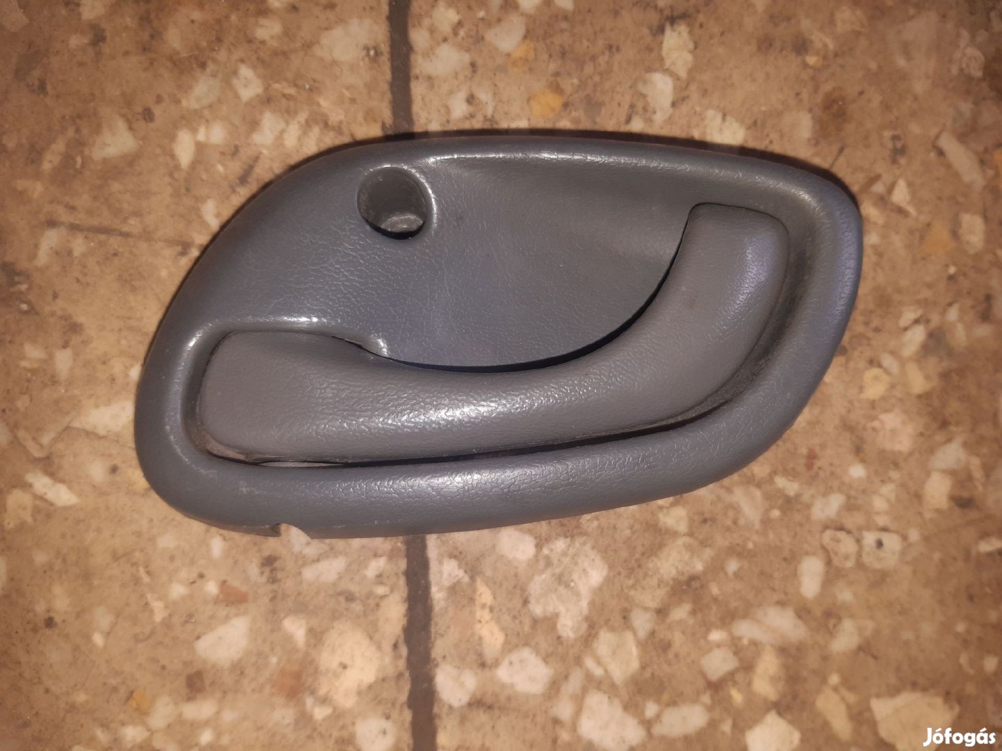 Suzuki Alto Bal Első Belső Ajtókilincs