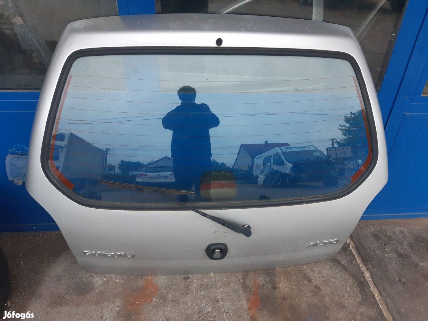 Suzuki Alto Csomagtér Ajtó
