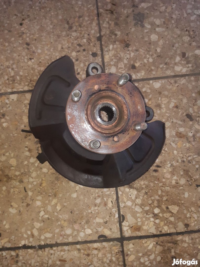 Suzuki Alto Jobb Első Csonkállvány Kerékaggyal + ABS Jeladó