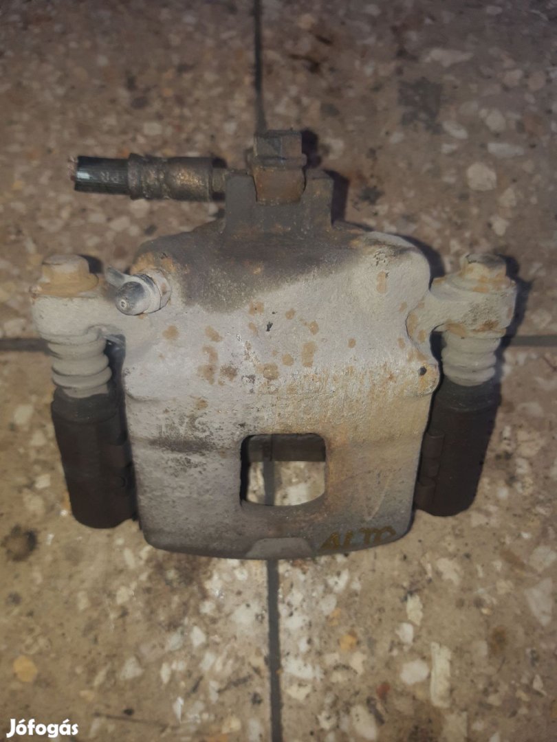 Suzuki Alto Jobb Első Féknyereg