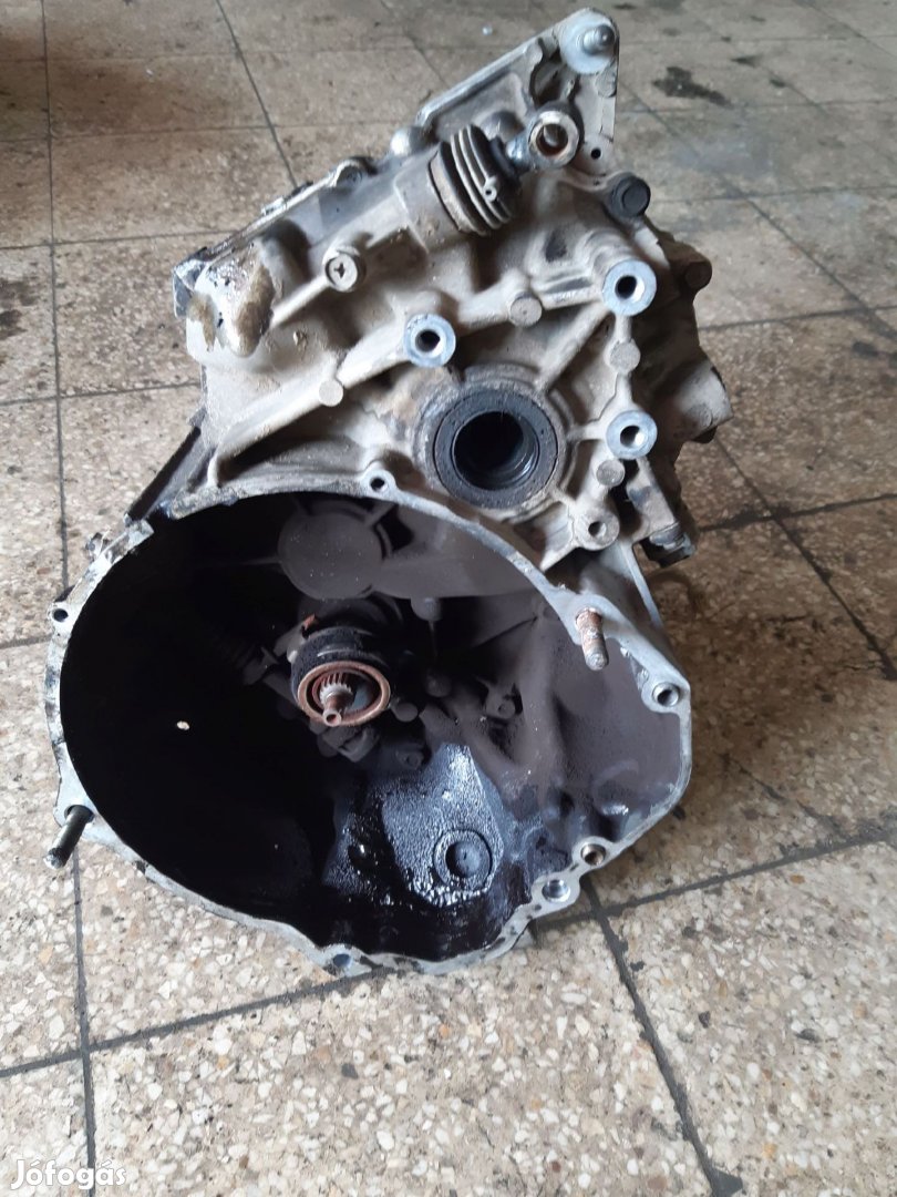 Suzuki Alto Váltó