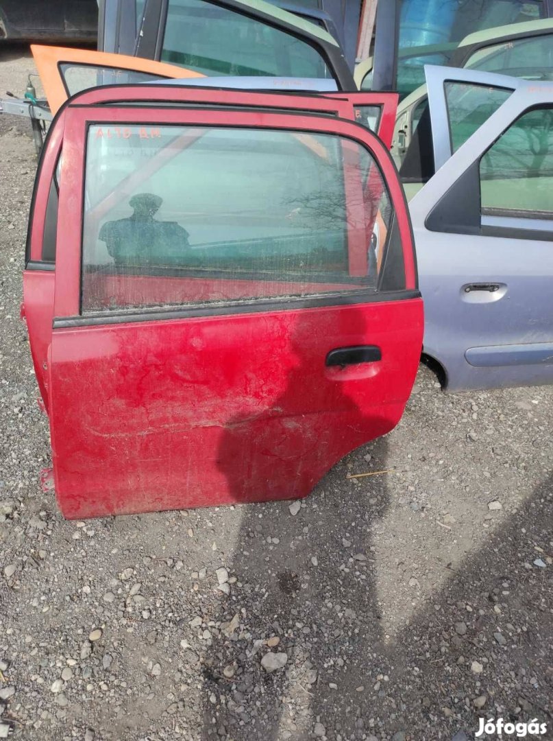 Suzuki Alto bontott bal hátsó üres ajtó
