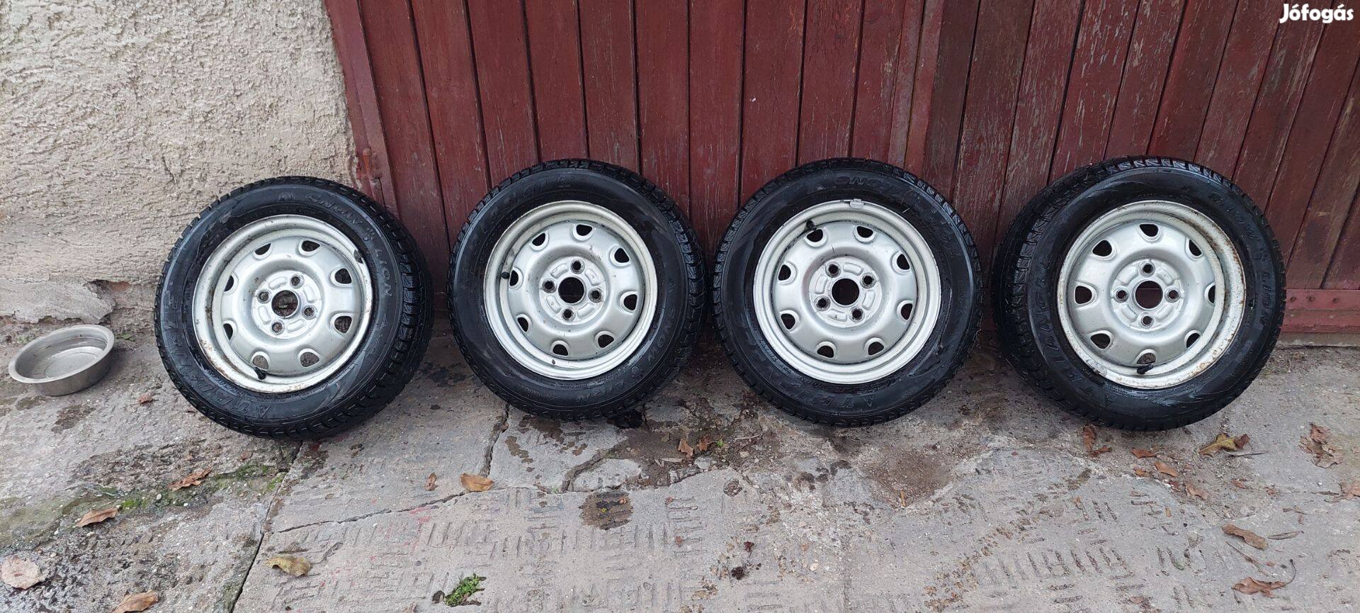 Suzuki Altó téli kerék szett!