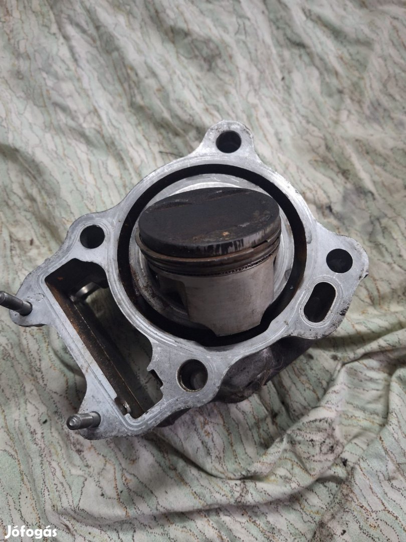 Suzuki An 150 Burgman , Epicuro hengerszett