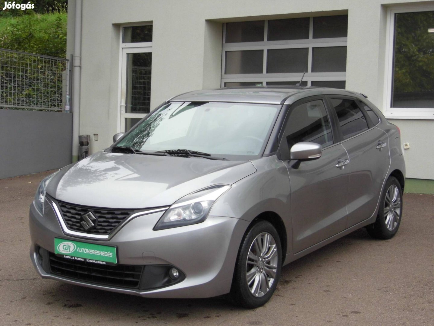 Suzuki Baleno 1.0 GLX Ditc Szervizkönyv-Navigác...