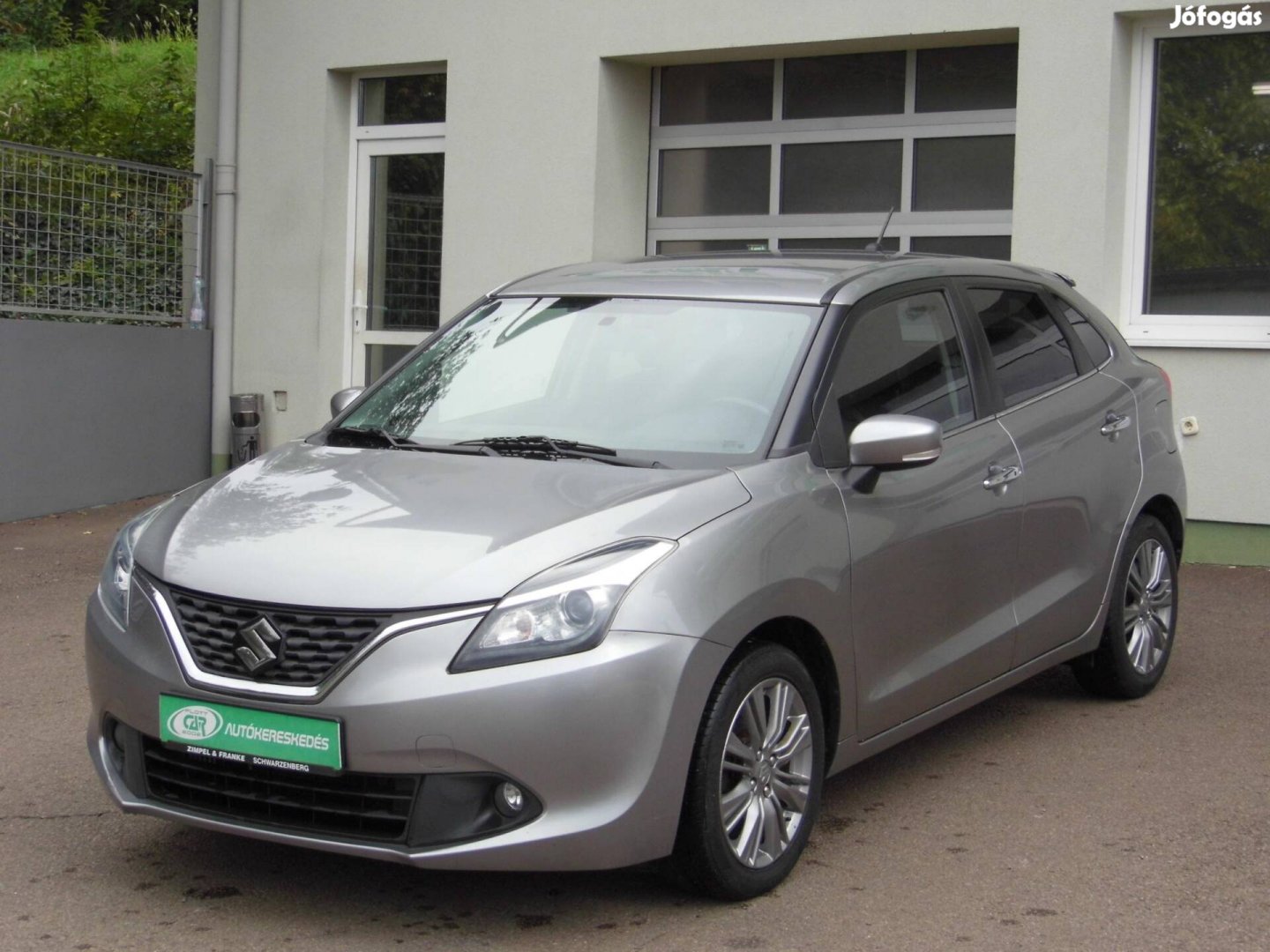 Suzuki Baleno 1.0 GLX Ditc Szervizkönyv-Navigác...