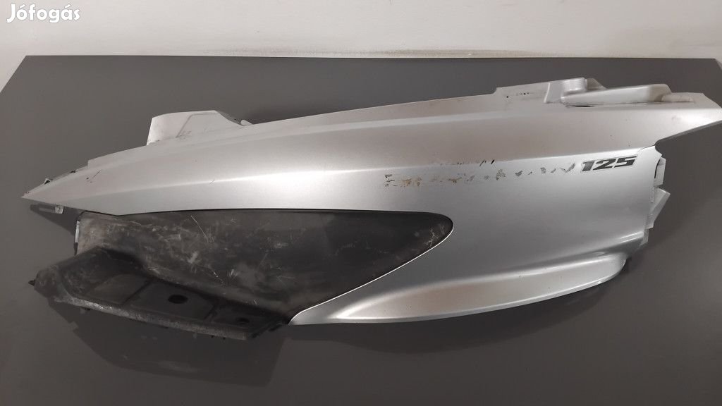 Suzuki Burgman 125 (2007-2013) - Bal oldalidom - 47211-03H