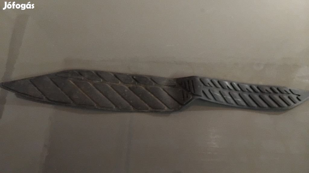 Suzuki Burgman 400 K3 Bal oldali taposógumi | 48221-14G00