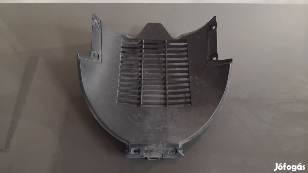 Suzuki Burgman 400 K3 Hűtőrács | 48137-14G00