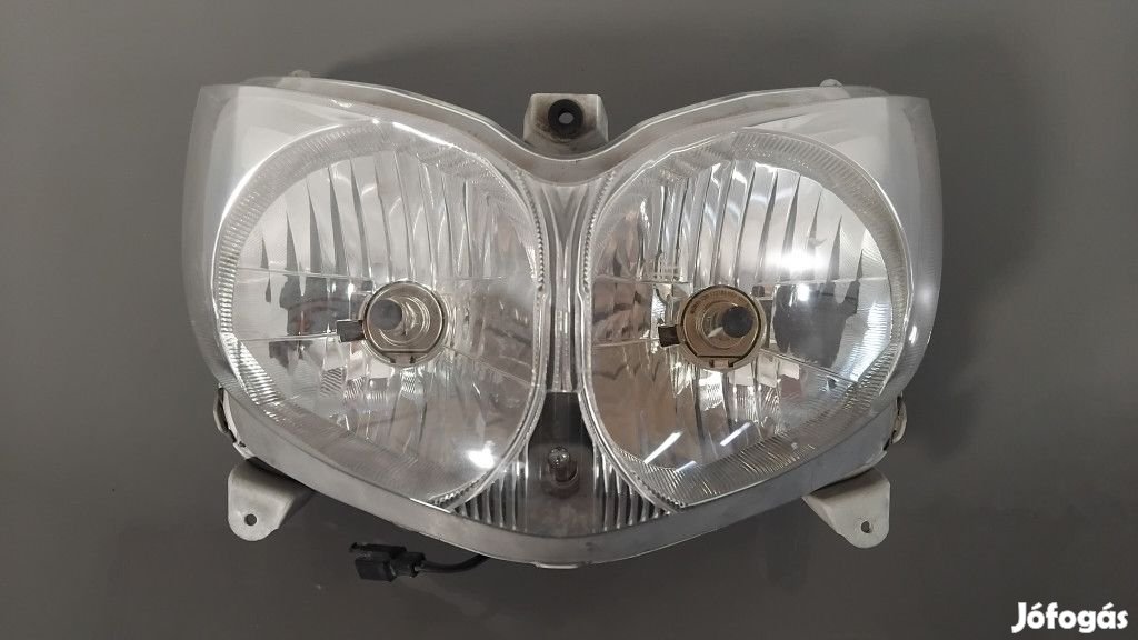Suzuki Burgman 400 K3 - Első lámpa