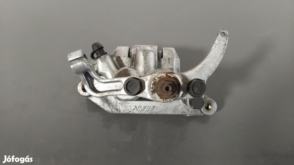 Suzuki Burgman 400 K3 - Hátsó féknyereg