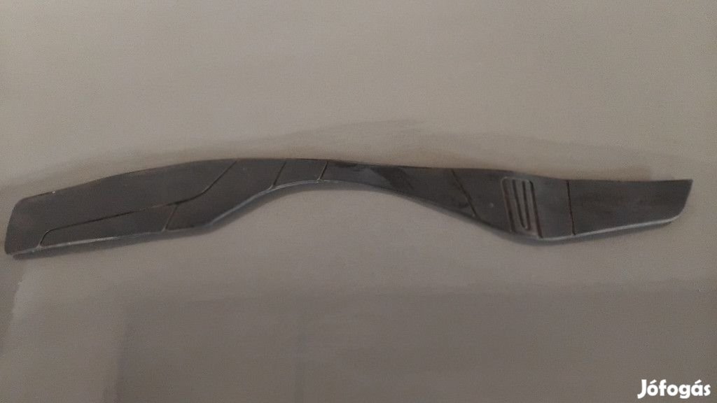 Suzuki Burgman 400 K7 Bal oldali taposószőnyeg | 8241-05H0