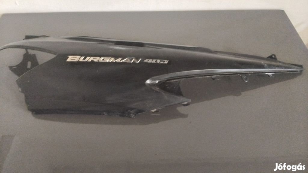 Suzuki Burgman 400 K7 Jobb oldali burkolat | 47111-05H
