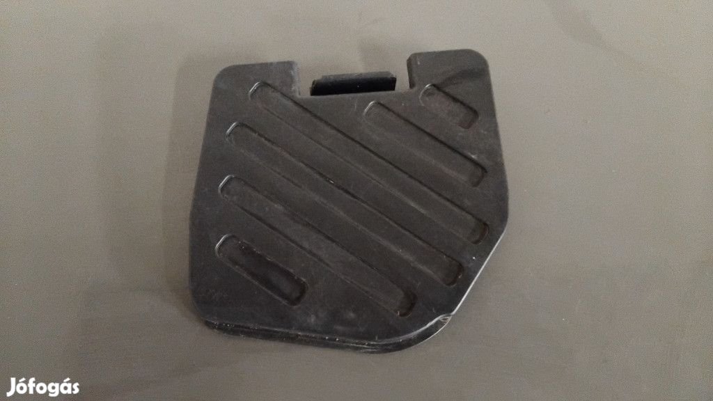 Suzuki Burgman 400 K7 Jobb oldali fedő panel
