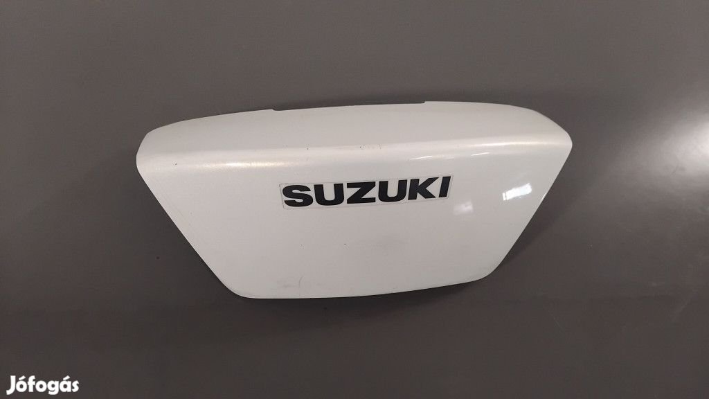Suzuki Burgman 400 K7 - Ülés mögötti idom - 47311-05H0