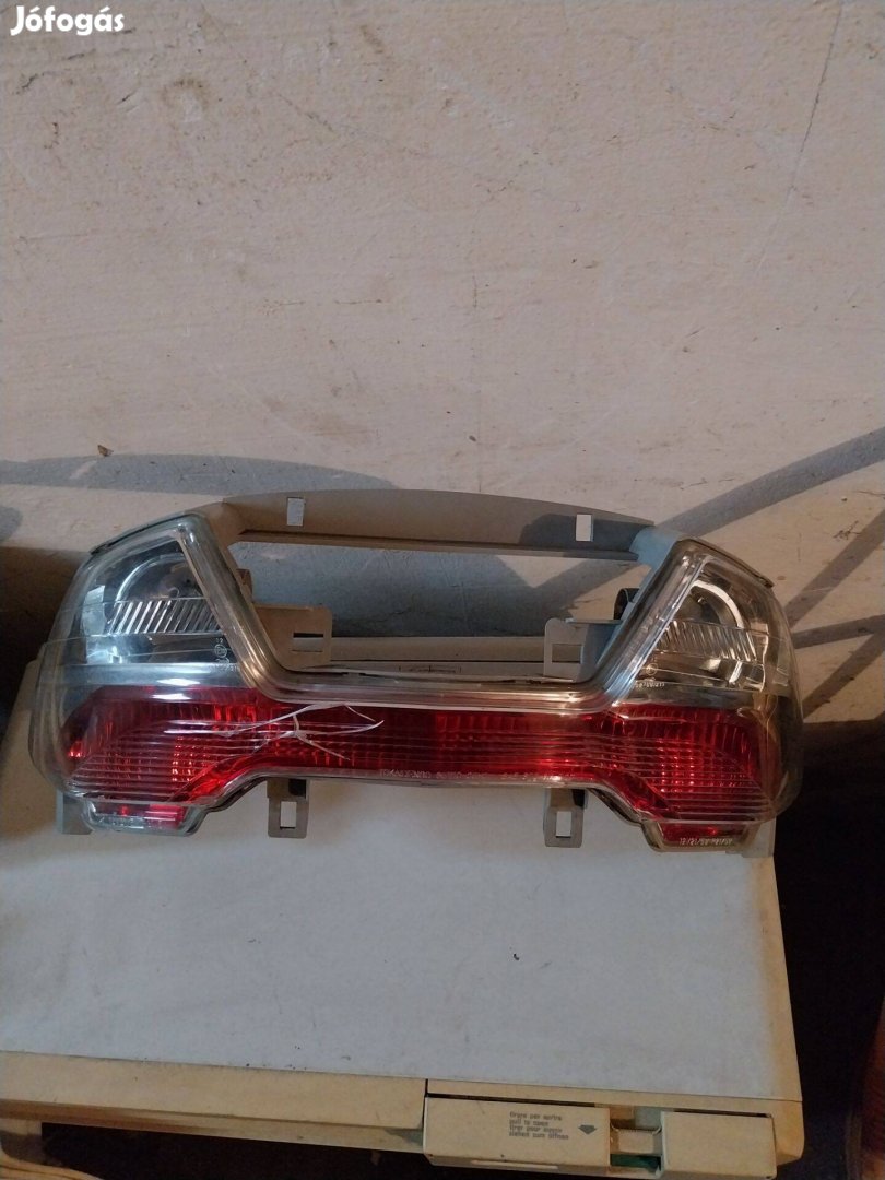 Suzuki Burgman 400 K7 oldalidom,lámpa