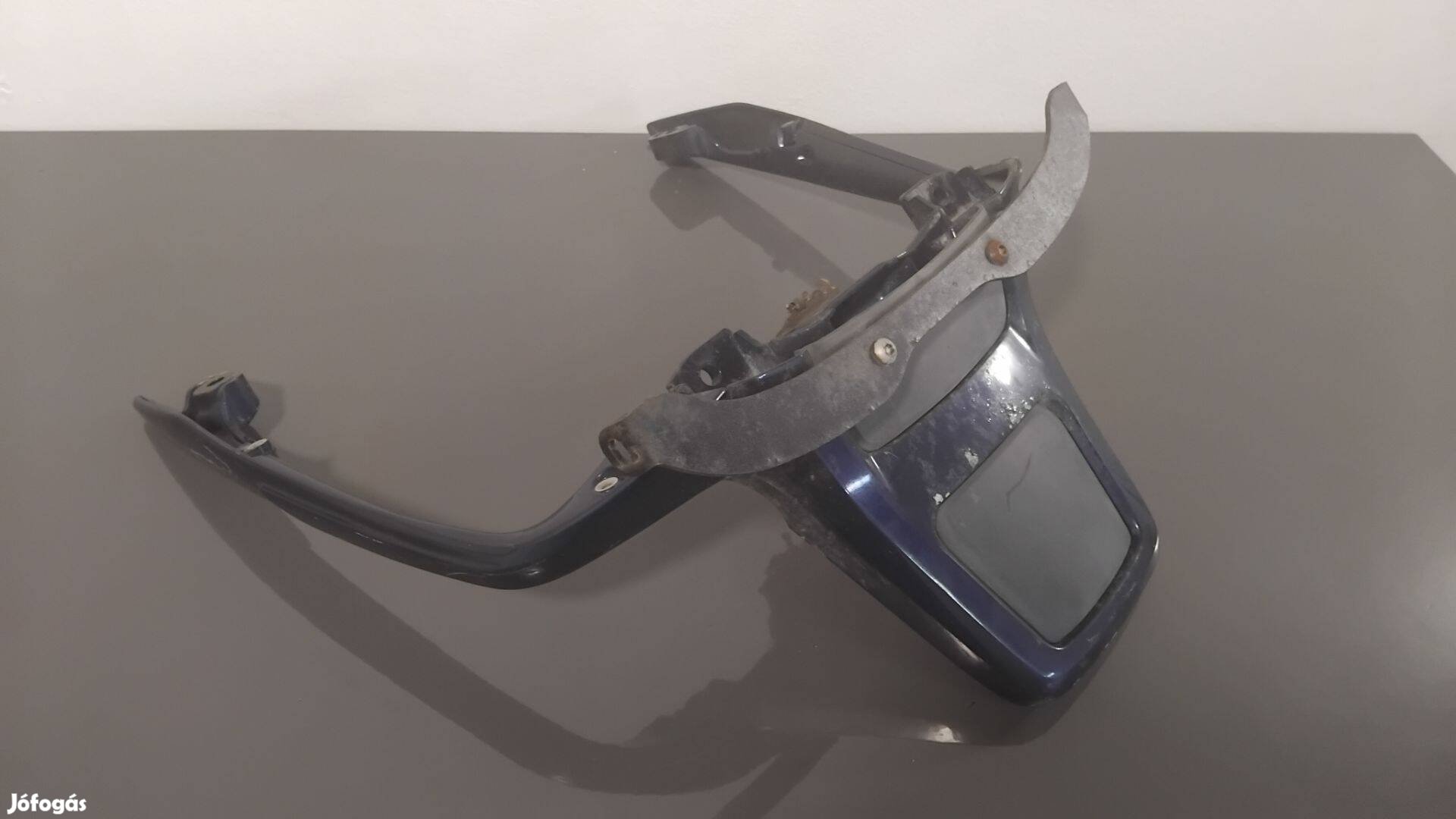 Suzuki Burgman 400 '01-02 Kapaszkodó