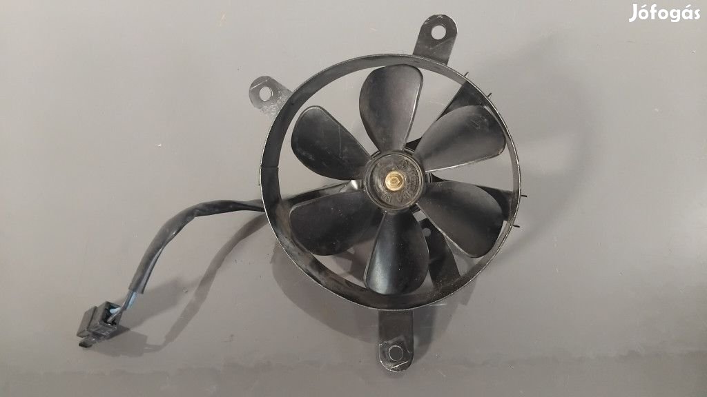 Suzuki Burgman 400 '98-01 Ventilátor