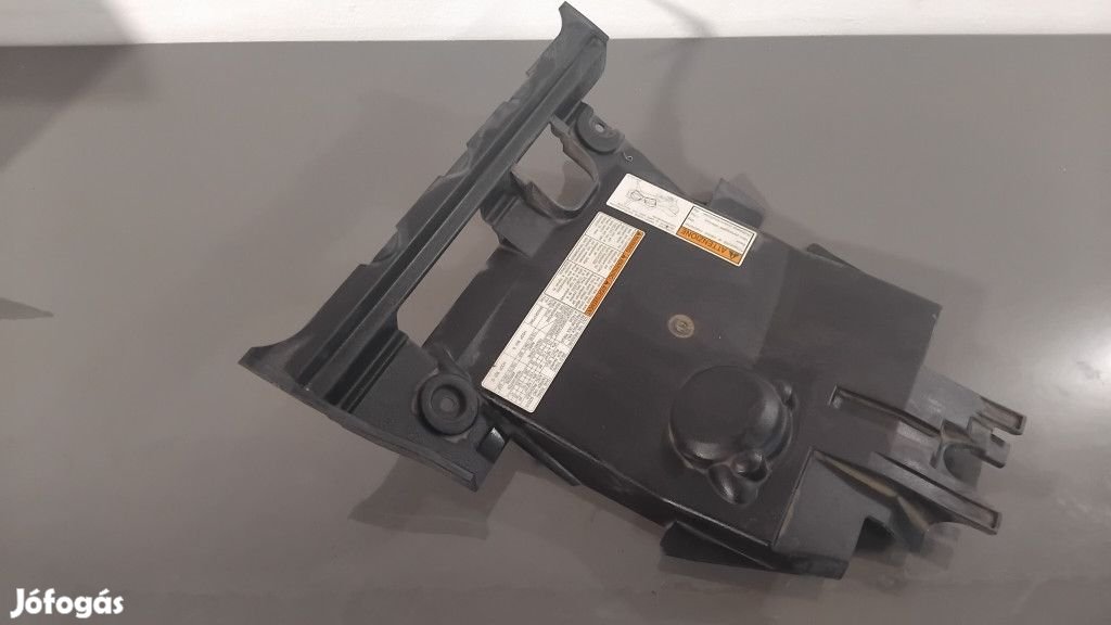 Suzuki Burgman 400 '98-02 - Burkolat - 92212-14FA0