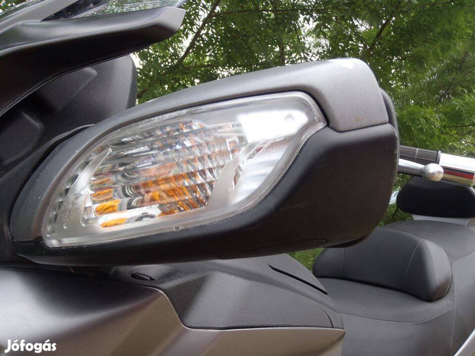 Suzuki Burgman 650Z,L3,2013-asról :balos motoros visszapillantó tükőr