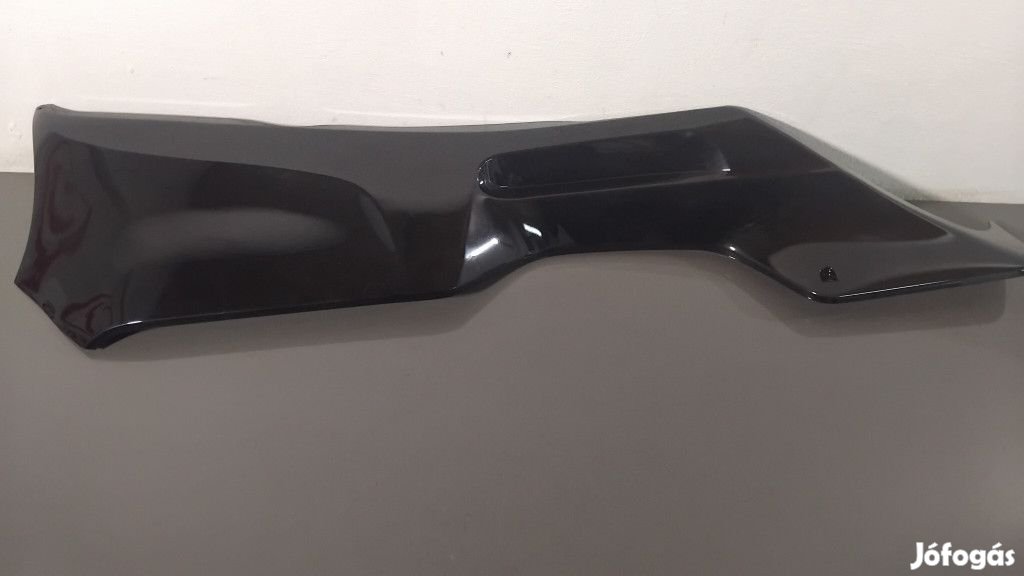 Suzuki Burgman 650 (2006-2010) - Jobb oldalidom