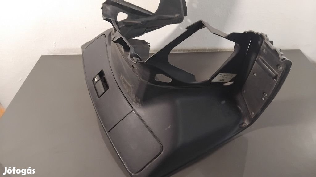 Suzuki Burgman 650 - Idom - 92111-10G00 - Javított