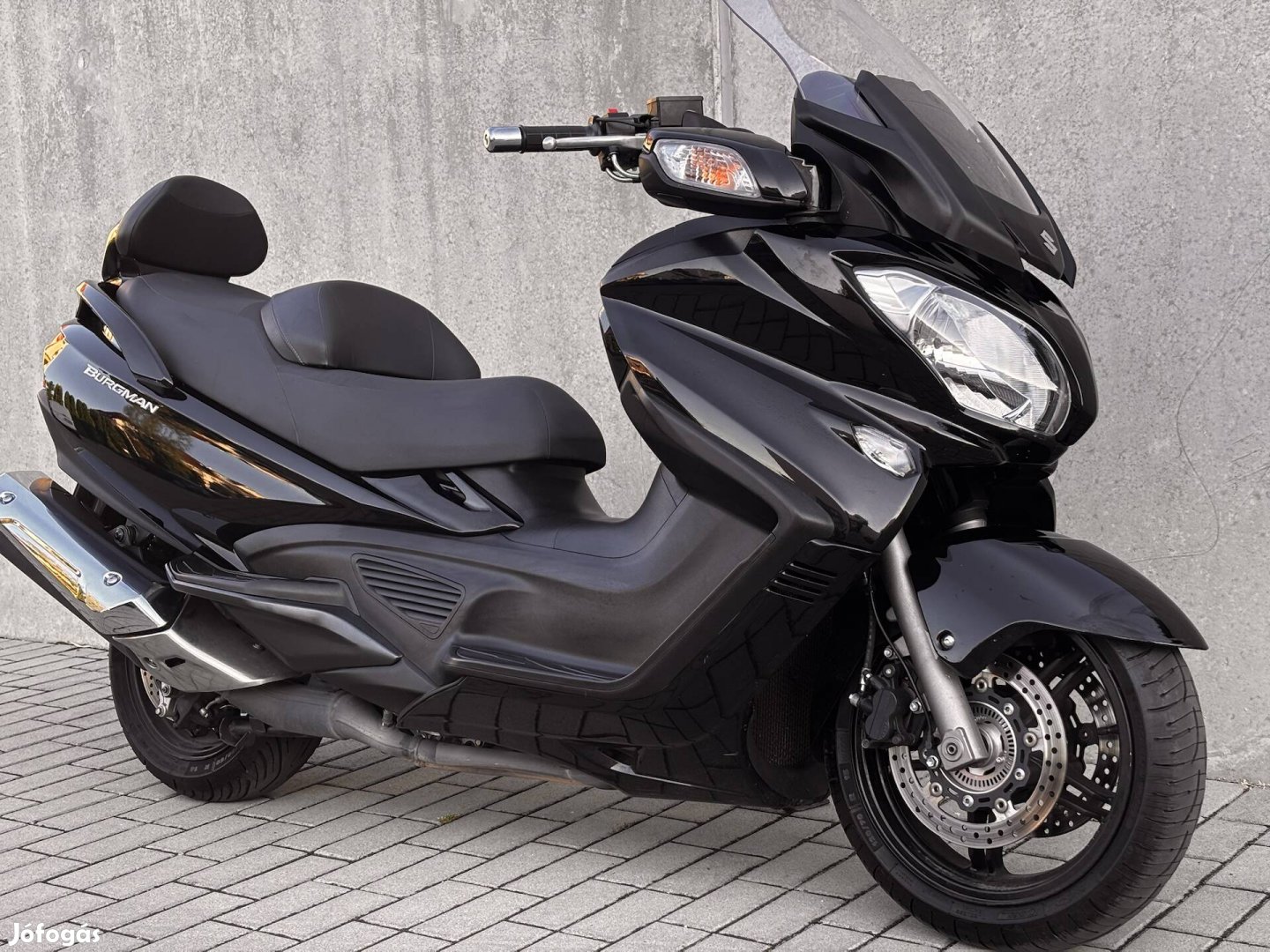 Suzuki Burgman 650 executive