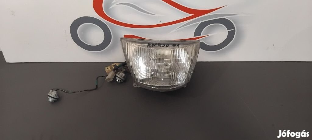 Suzuki Burgman AN 400 2001 Első lámpa