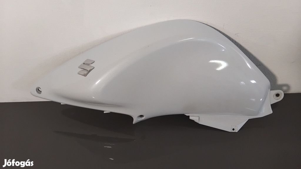 Suzuki Dl 650 V-strom (2012-2016) - Tank burkolat - 44181-11J0
