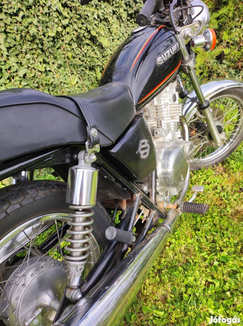 Suzuki GN 250