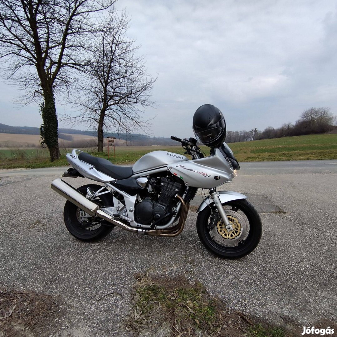 Suzuki GSF 1200S Bandit