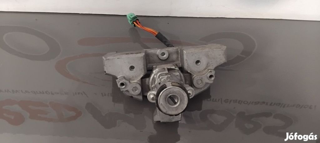 Suzuki GSR 600 Gyújtáskapcsoló, kulcs nélkül